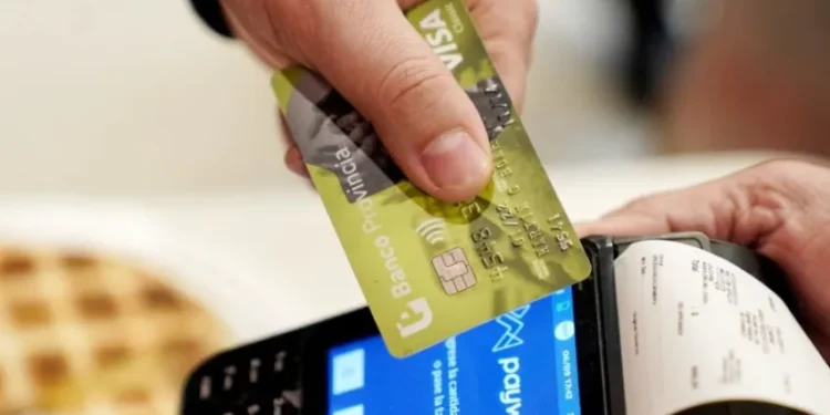 Familias: la morosidad en aumento afectó al 9% en 2025