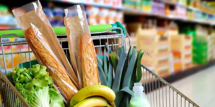 El aumento de la inflación en alimentos y bebidas al cierre de abril afecta el poder adquisitivo familiar