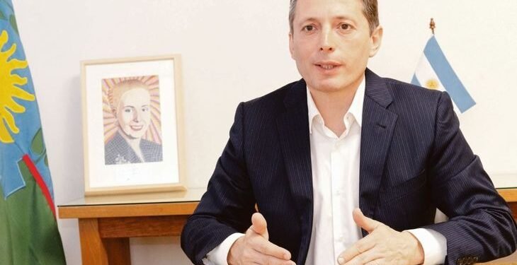 Fernando Gray impugna decreto que afecta la exclusividad del SMN en meteorología aeronáutica