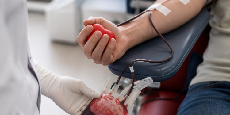 Sangre: Condiciones para la Donación y la Necesidad de Este Importante Recurso
