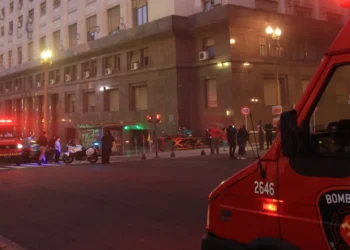 Evacuación de emergencia en el Ministerio de Economía por amenaza de bomba