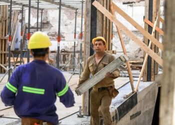 Incremento del 2,7% en el costo de construcción durante mayo, según el INDEC