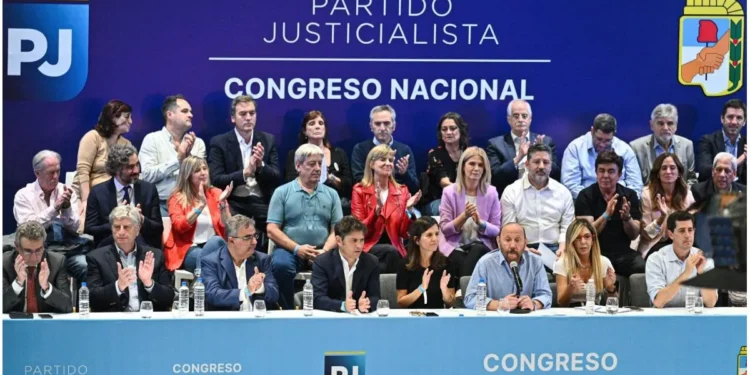 El peronismo enfrenta desafíos en las provincias y podría perder gobernaciones en 2027
