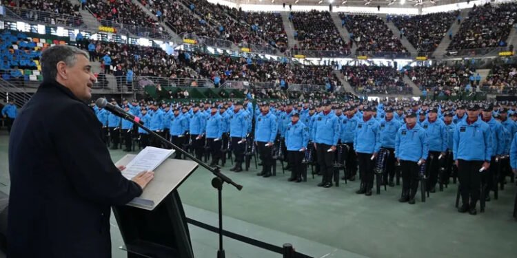 Más de 1.000 nuevos policías se incorporan a la seguridad porteña