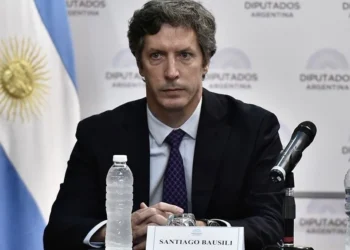 El Gobierno buscará asegurar la continuidad de Santiago Bausili como presidente del Banco Central en el Congreso