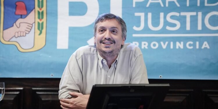 Máximo Kirchner afirmó que Cristina expresó su deseo de participar en la política y sostuvo: “Queremos que sea candidata”