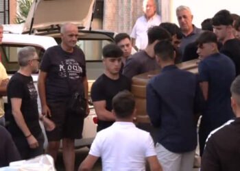 El profundo dolor de la familia de Juana Mailén Antonich en su despedida