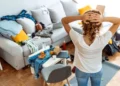 Psicólogos advierten: el desorden en casa puede tener un impacto en tu bienestar mental