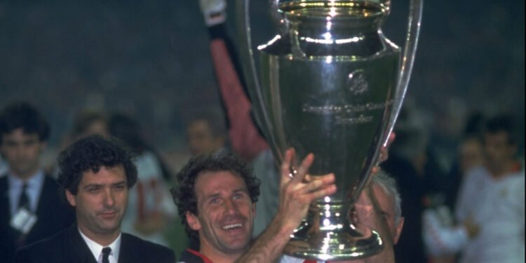 Emotivo homenaje a Franco Baresi en Milán