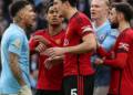El Manchester City se impuso al United con un jugador menos: el tiro en el palo de Enzo Fernández y su intenso cruce con Maguire