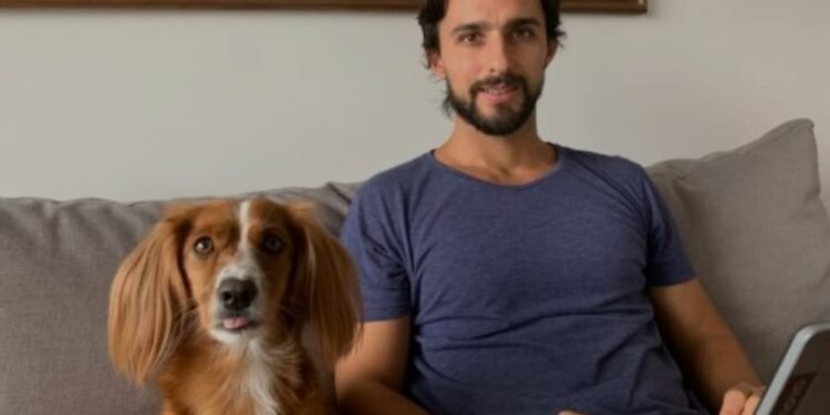 Juan Manuel Liquindoli, entrenador canino: “Recompensar a los perros por buen comportamiento no siempre es efectivo”